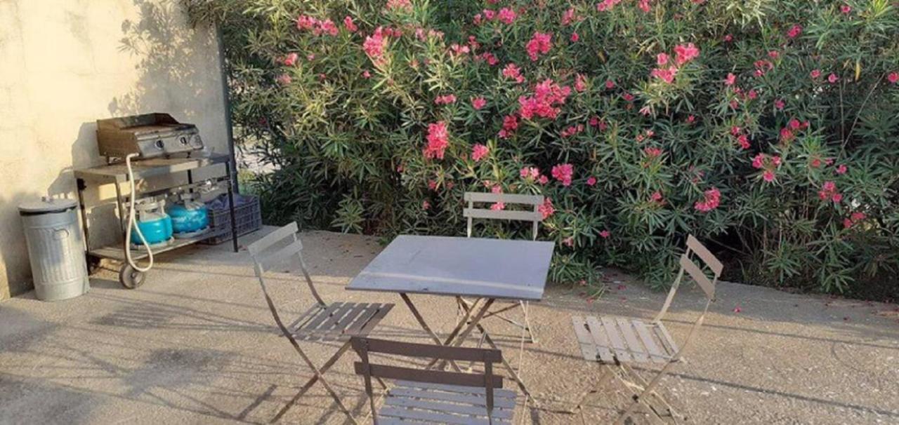 Le Petit Mas En Provence Avec Piscine Villa Barbentane Kültér fotó